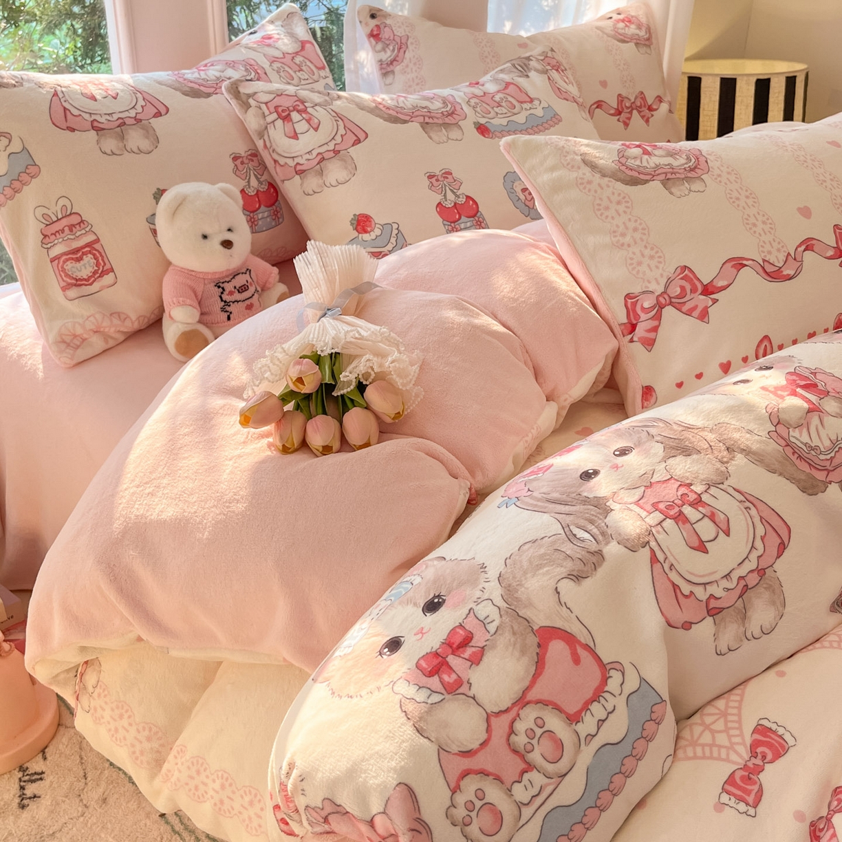 91家纺网 家纺一手货源 找家纺 慕澄家纺 2025新款小清新牛奶绒印花四件套 粉色喵喵