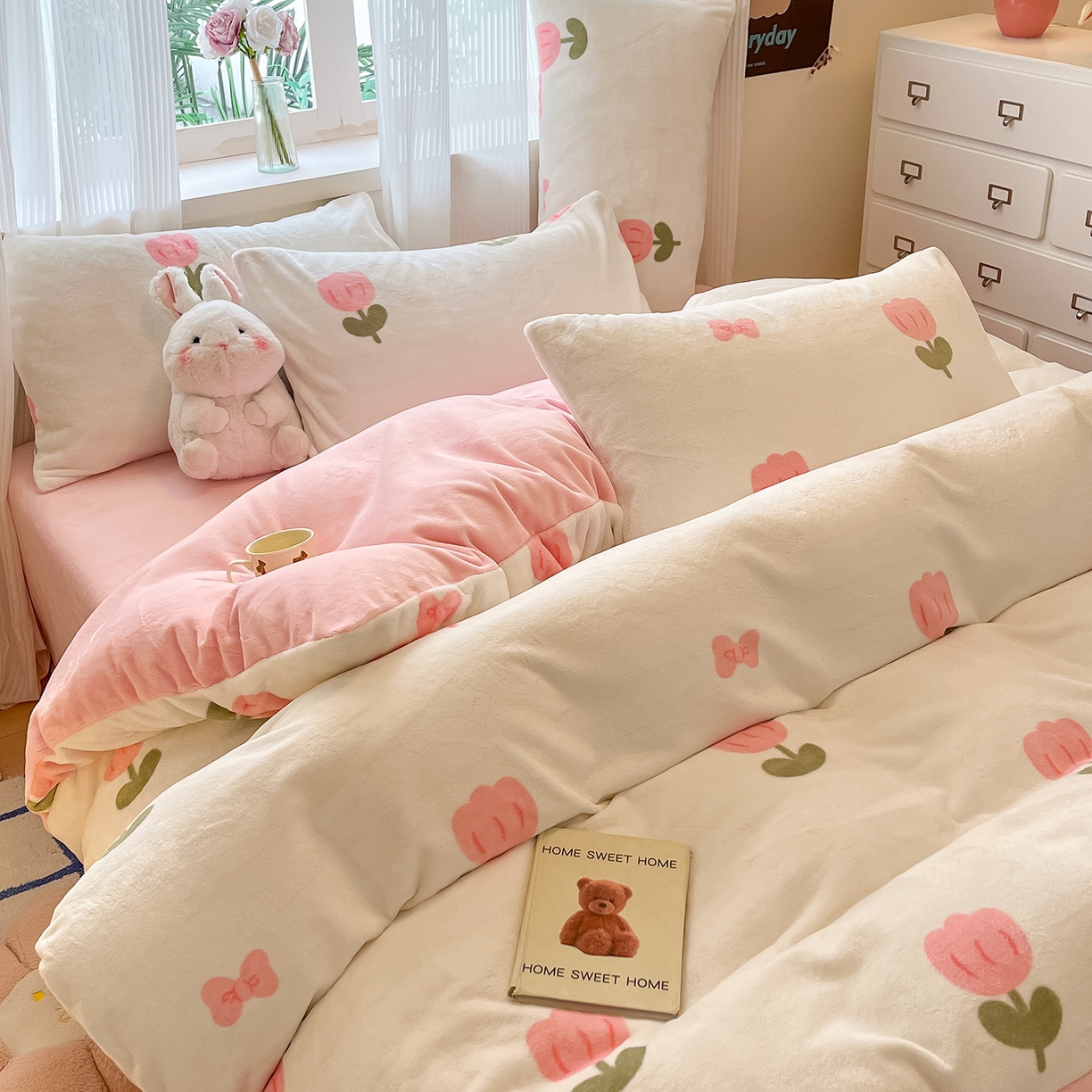 91家纺网 家纺一手货源 找家纺 慕澄家纺 2025新款小清新牛奶绒印花四件套 粉色郁金香