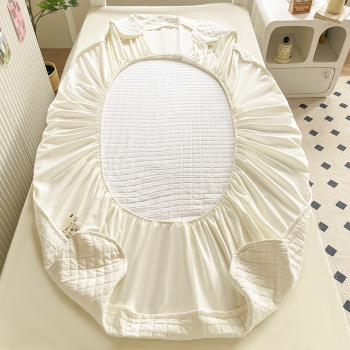 91家纺网 家纺一手货源 找家纺 小禹仔家纺 2025新款刺绣床笠-学生图 云朵白