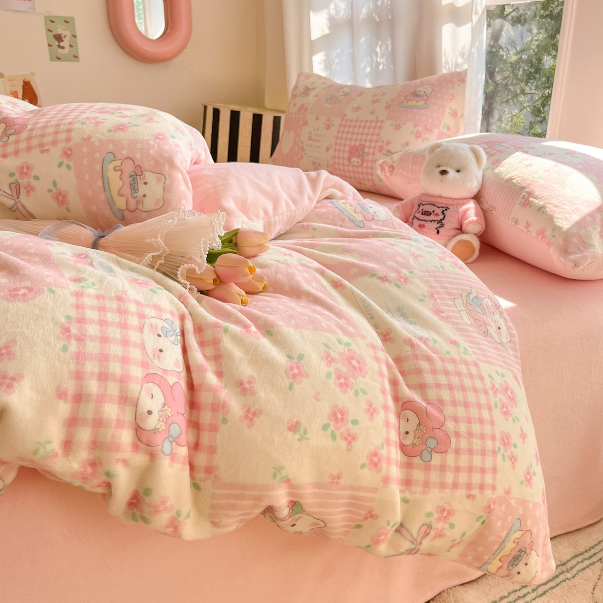 91家纺网 家纺一手货源 找家纺 慕澄家纺 2025新款小清新牛奶绒印花四件套 格子小猫