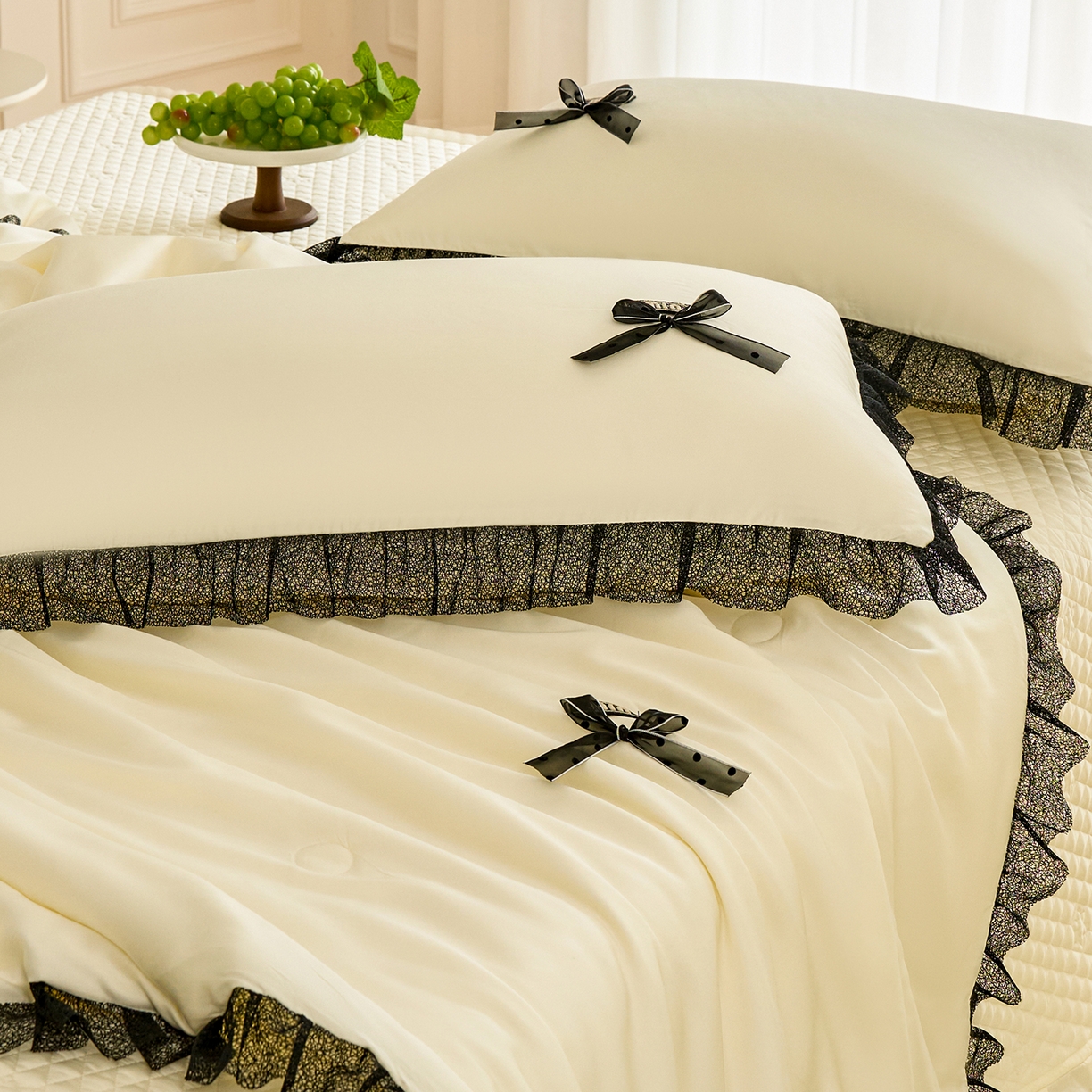 91家纺网 家纺一手货源 找家纺 优希家纺 2025新款凯瑟琳夏被四件套 奶白色