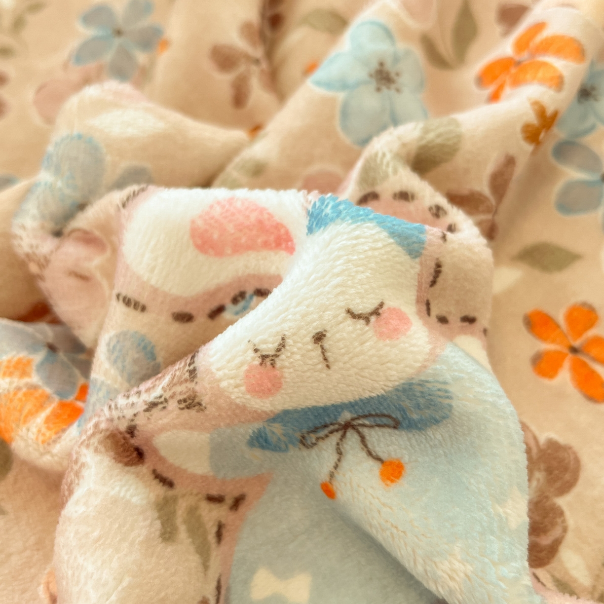 91家纺网 家纺一手货源 找家纺 慕澄家纺 2025新款小清新牛奶绒印花四件套 咖系小女孩