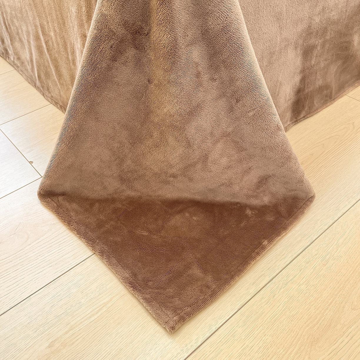 91家纺网 家纺一手货源 找家纺 慕澄家纺 2025新款小清新牛奶绒印花四件套 酷酷狗