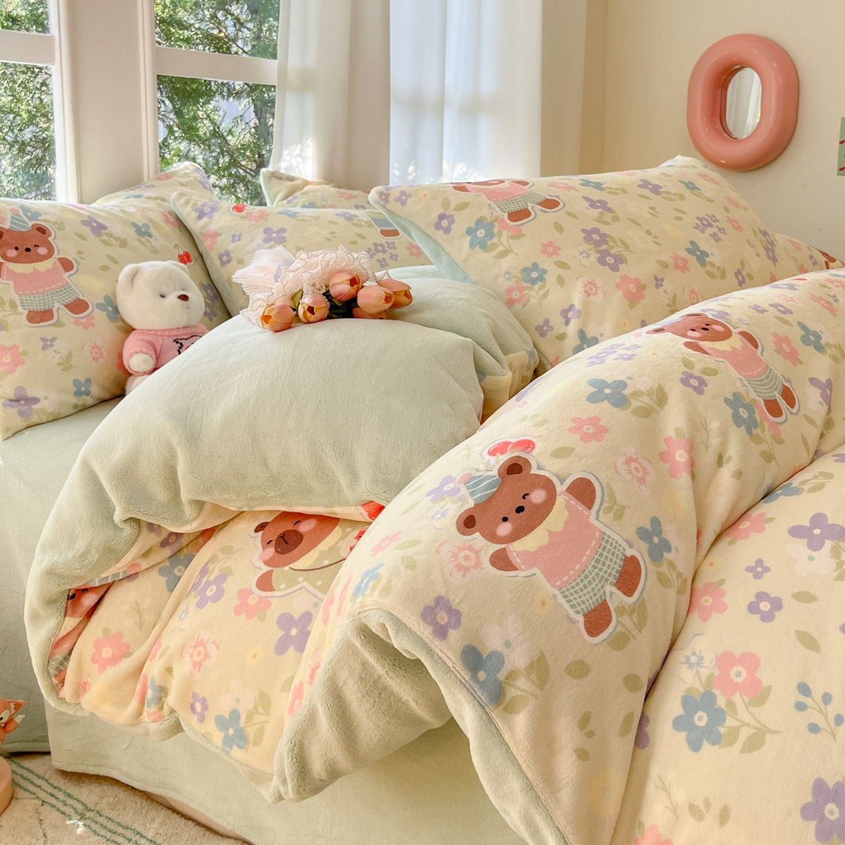 慕澄家纺 2025新款小清新牛奶绒印花四件套 快乐卡皮