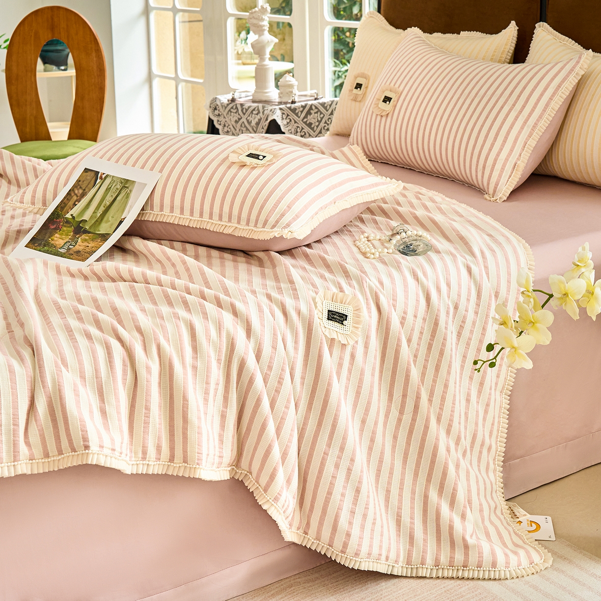 91家纺网 家纺一手货源 找家纺 优希家纺 2025新款花间语夏被四件套 粉色