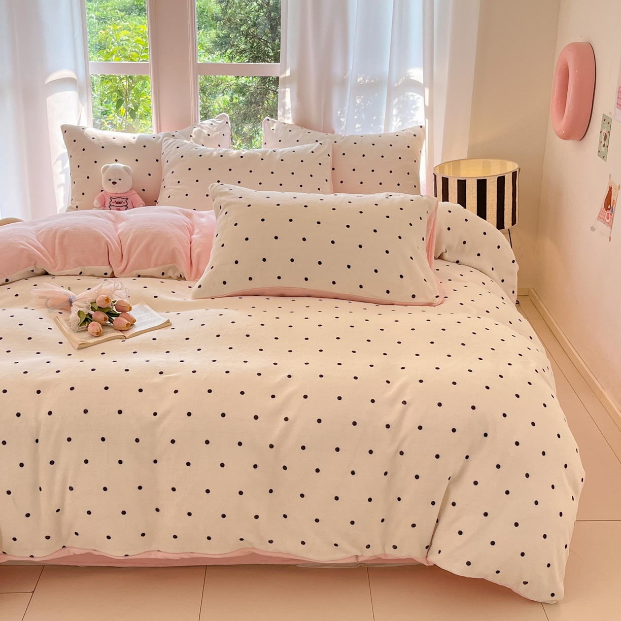 91家纺网 家纺一手货源 找家纺 慕澄家纺 2025新款小清新牛奶绒印花四件套 浪漫波点