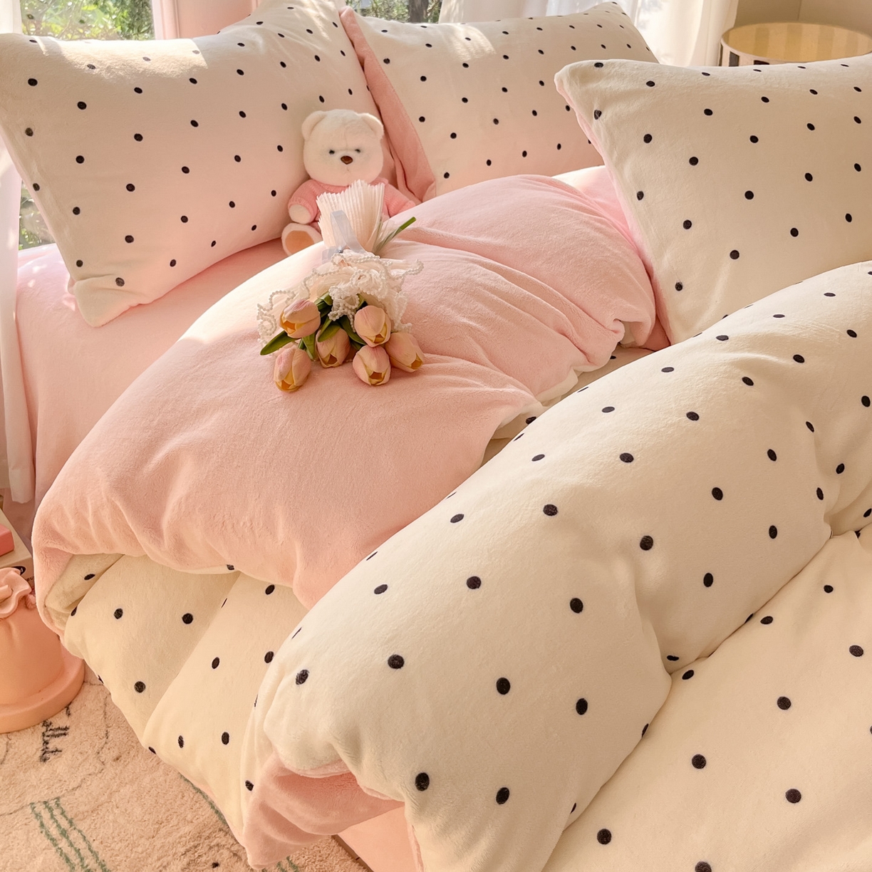 91家纺网 家纺一手货源 找家纺 慕澄家纺 2025新款小清新牛奶绒印花四件套 浪漫波点