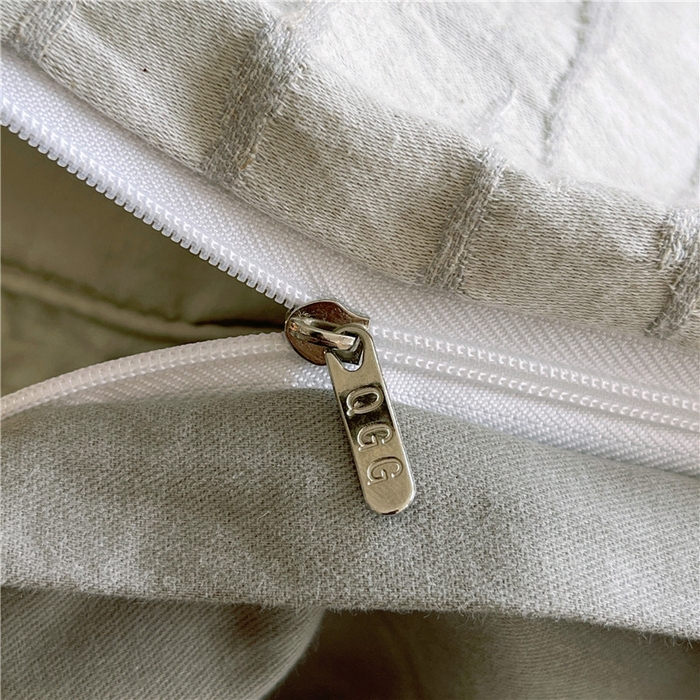 91家纺网 家纺一手货源 找家纺 琪格格纺织 2025新款复古简约棉麻轻奢大提花全棉加厚磨毛四件套 纳斯-灰