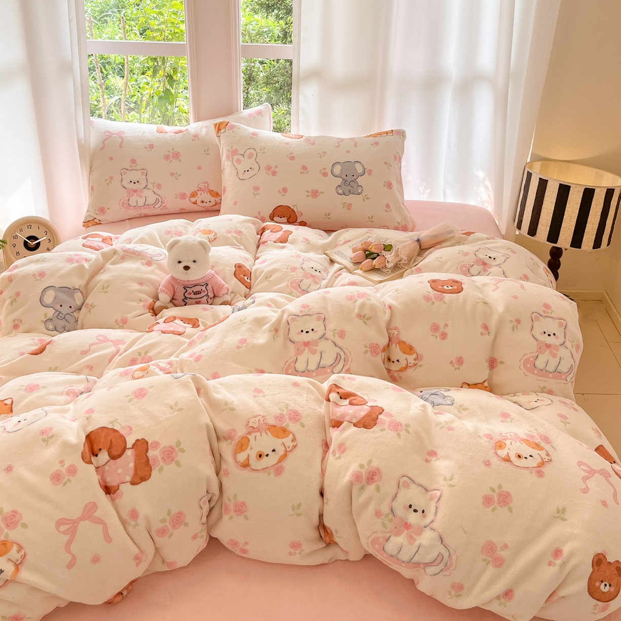 91家纺网 家纺一手货源 找家纺 慕澄家纺 2025新款小清新牛奶绒印花四件套 碎花小汪