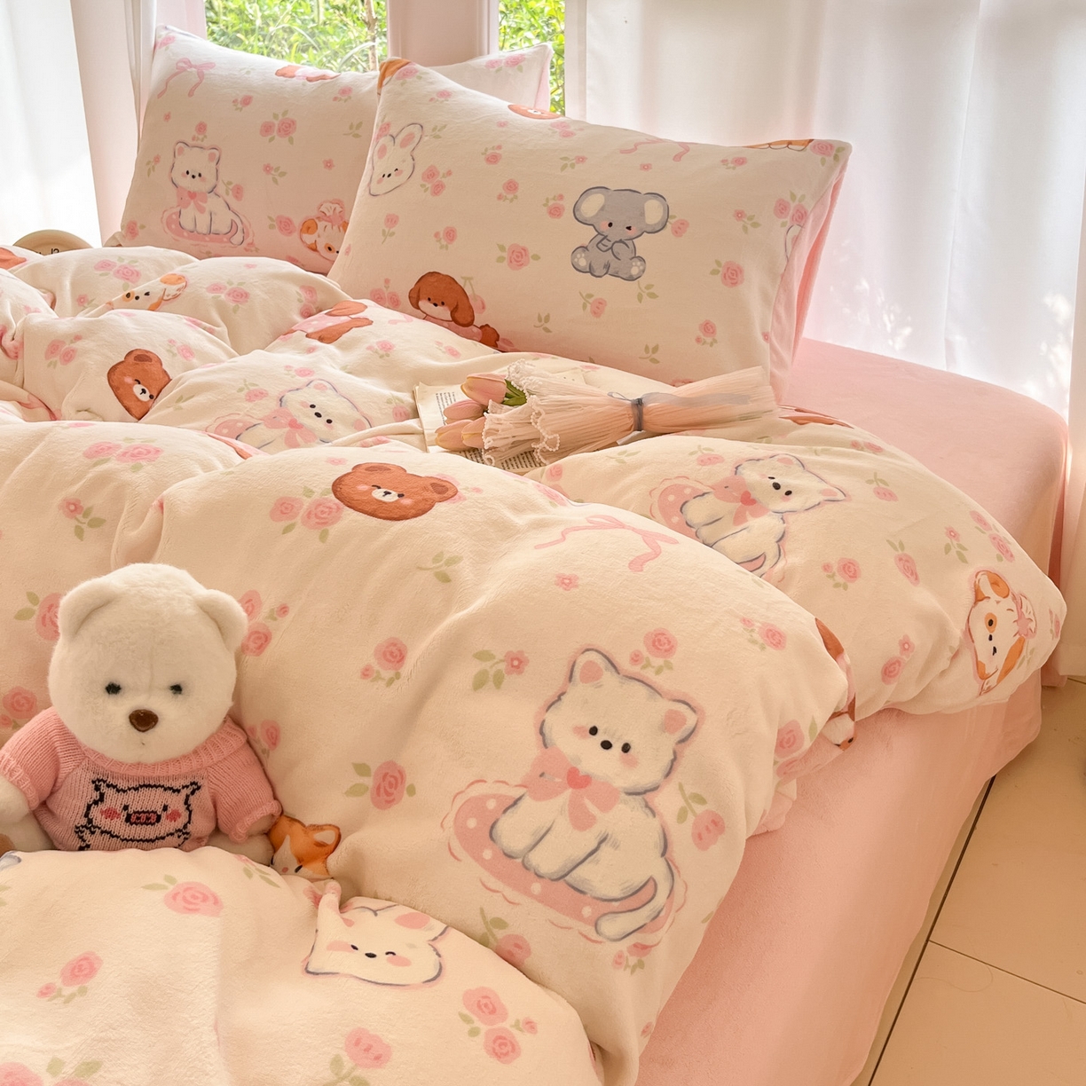 91家纺网 家纺一手货源 找家纺 慕澄家纺 2025新款小清新牛奶绒印花四件套 碎花小汪