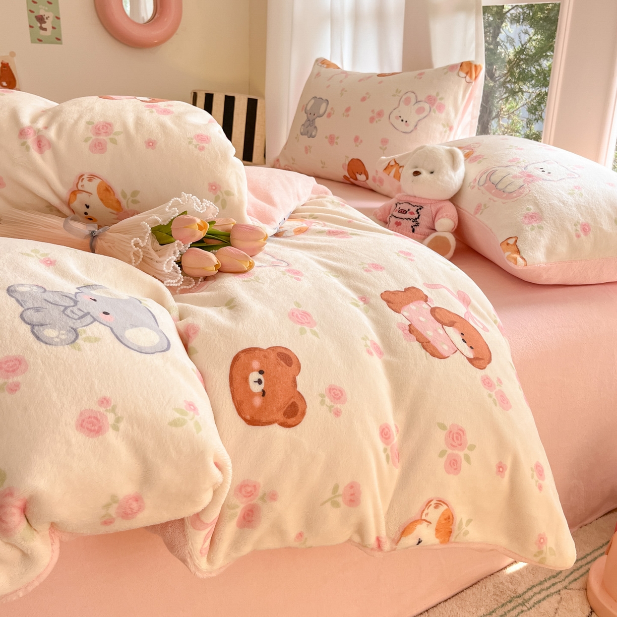 91家纺网 家纺一手货源 找家纺 慕澄家纺 2025新款小清新牛奶绒印花四件套 碎花小汪