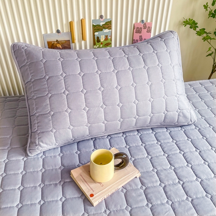 91家纺网 家纺一手货源 找家纺 小禹仔家纺 2025新款亲肤面包格夹棉床笠-学生图 面包格-灰