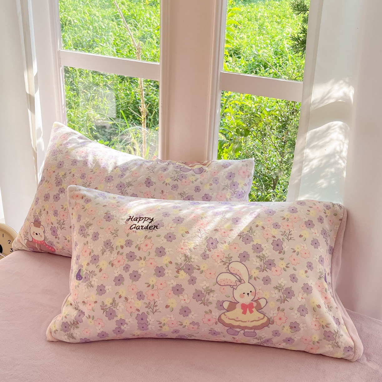 91家纺网 家纺一手货源 找家纺 慕澄家纺 2025新款小清新牛奶绒印花四件套 碎碎紫兔