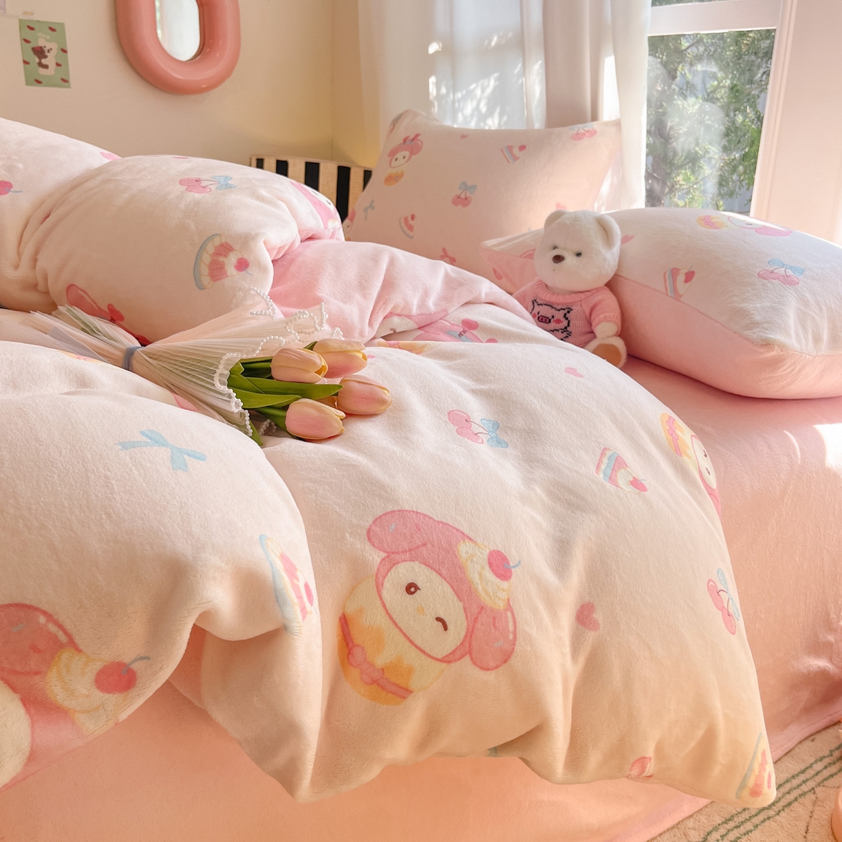 91家纺网 家纺一手货源 找家纺 慕澄家纺 2025新款小清新牛奶绒印花四件套 甜品美乐蒂