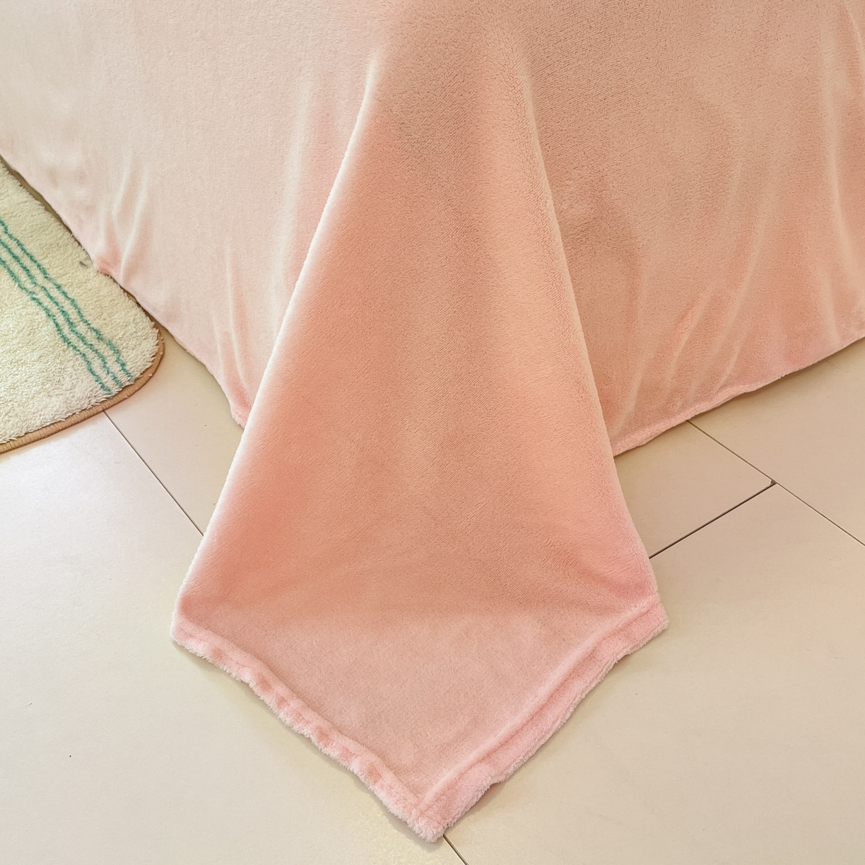 91家纺网 家纺一手货源 找家纺 慕澄家纺 2025新款小清新牛奶绒印花四件套 甜品美乐蒂