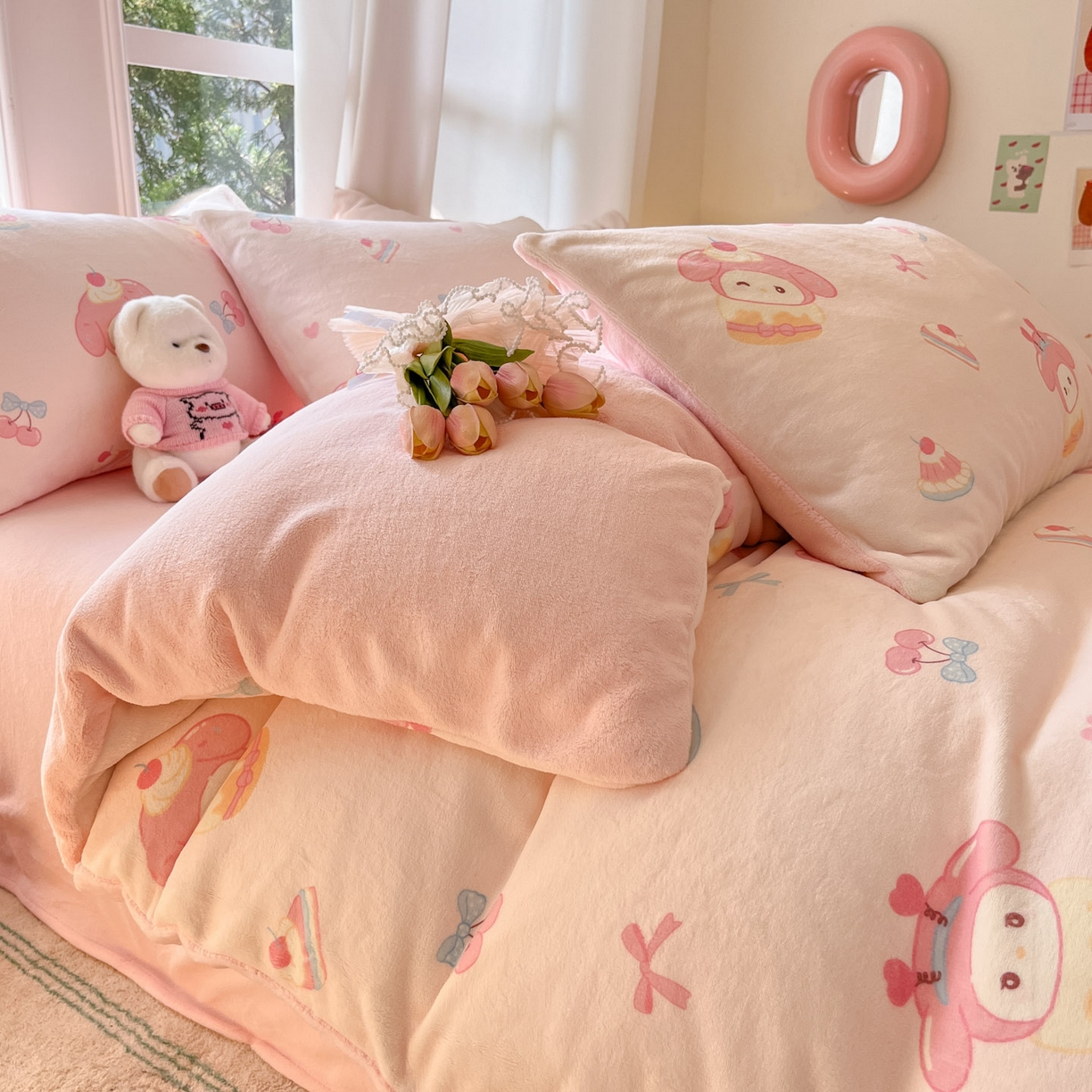 91家纺网 家纺一手货源 找家纺 慕澄家纺 2025新款小清新牛奶绒印花四件套 甜品美乐蒂