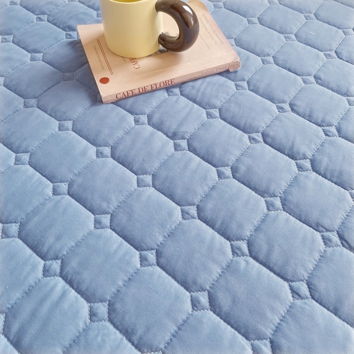 91家纺网 家纺一手货源 找家纺 小禹仔家纺 2025新款亲肤面包格夹棉床笠-学生图 面包格-兰