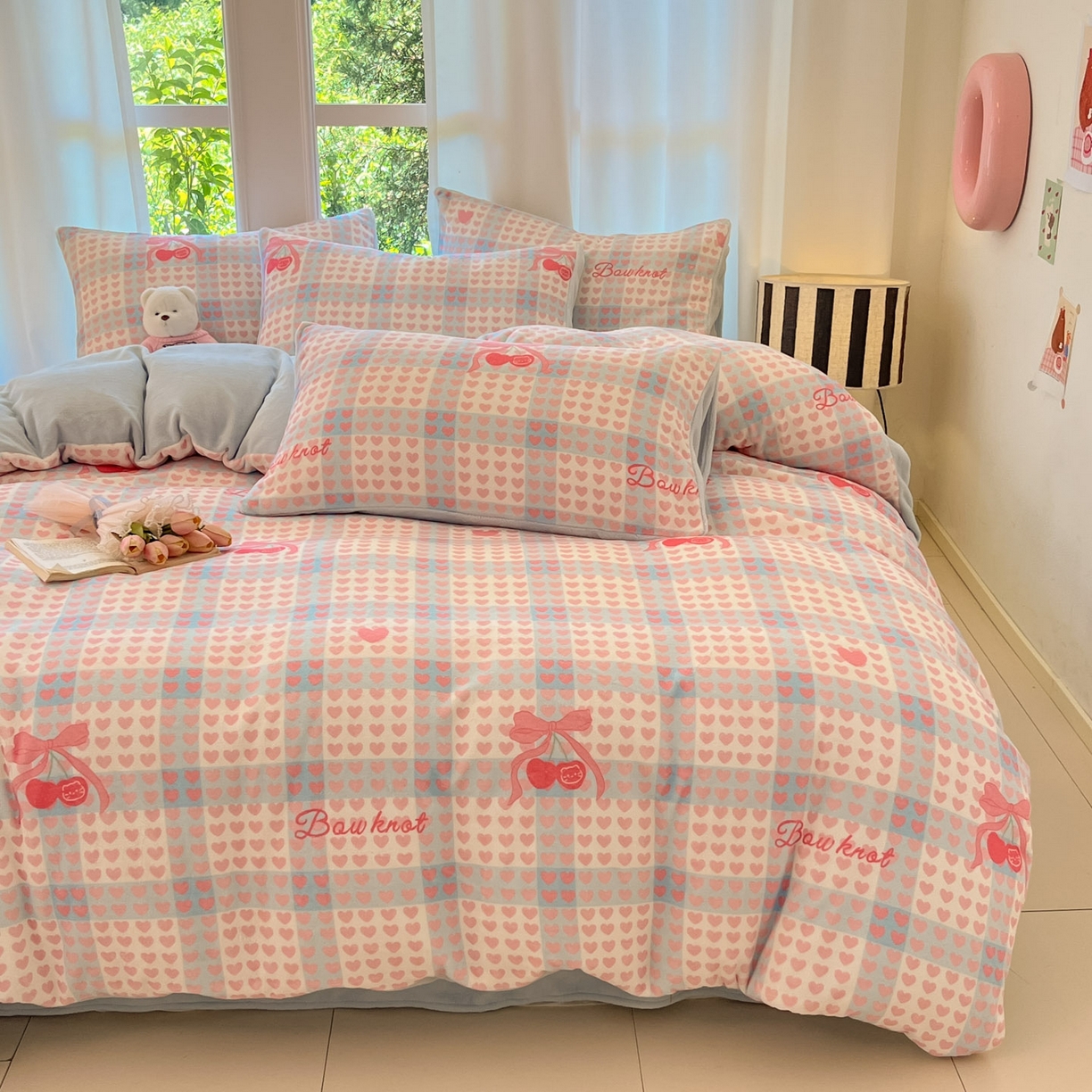 91家纺网 家纺一手货源 找家纺 慕澄家纺 2025新款小清新牛奶绒印花四件套 心心相印