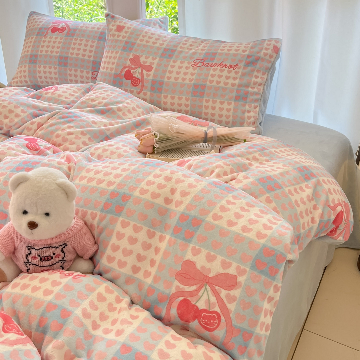 91家纺网 家纺一手货源 找家纺 慕澄家纺 2025新款小清新牛奶绒印花四件套 心心相印