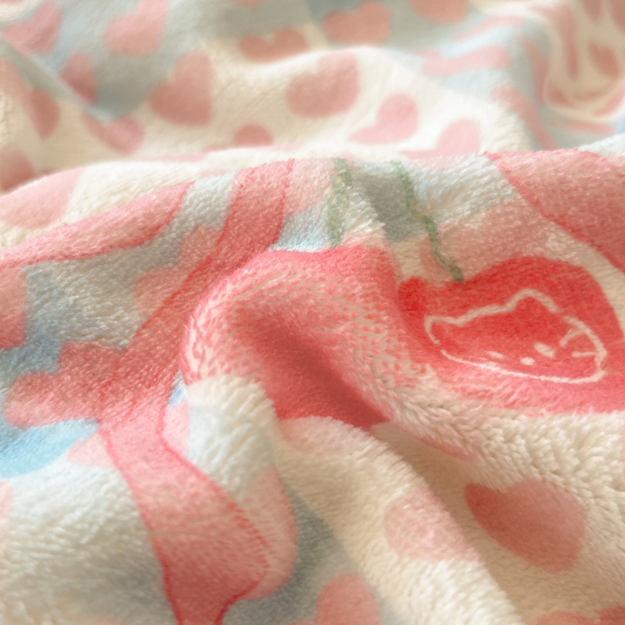 91家纺网 家纺一手货源 找家纺 慕澄家纺 2025新款小清新牛奶绒印花四件套 心心相印