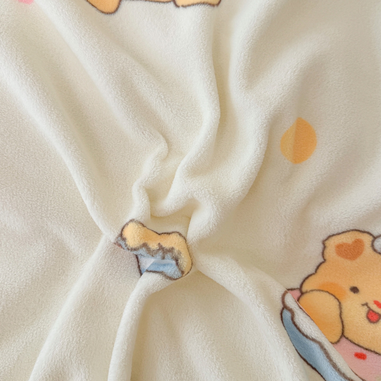 91家纺网 家纺一手货源 找家纺 LIFE.丽芙 2025秋冬新款A类牛奶绒加厚夹棉床笠+被套组合四件套 小熊包