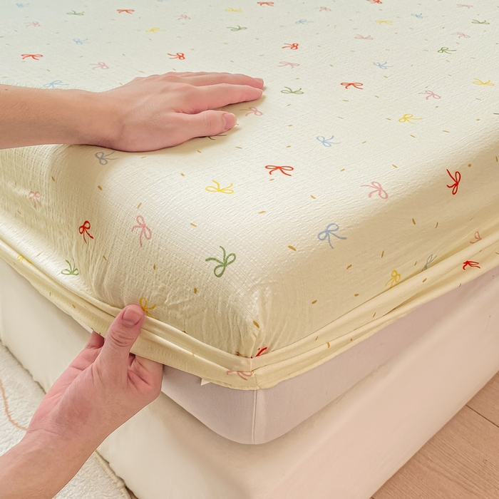 91家纺网 家纺一手货源 找家纺 朵朵家纺 2025新款超柔印花单床笠单品学生宿舍床垫保护套 床笠（床垫保护套可定制尺寸 ） 奶油蝴蝶结