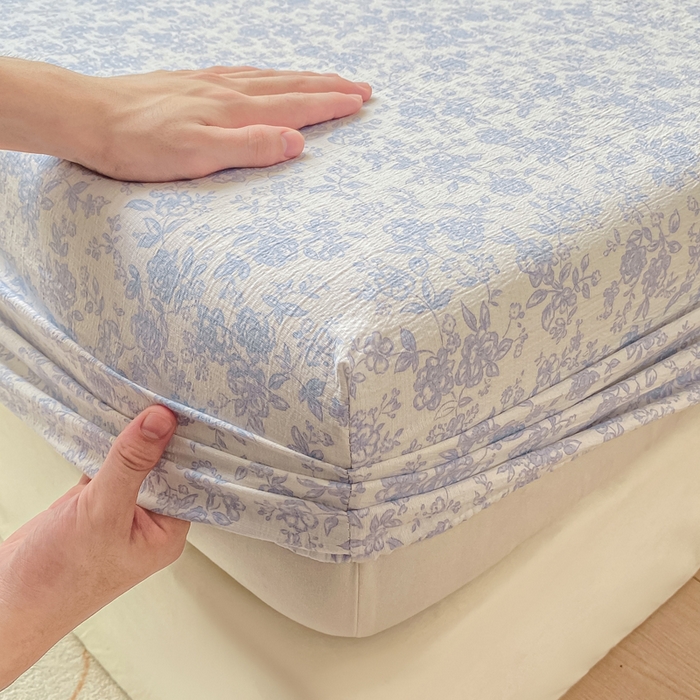 91家纺网 家纺一手货源 找家纺 朵朵家纺 2025新款超柔印花单床笠单品学生宿舍床垫保护套 床笠（床垫保护套可定制尺寸 ） 蓝色花园