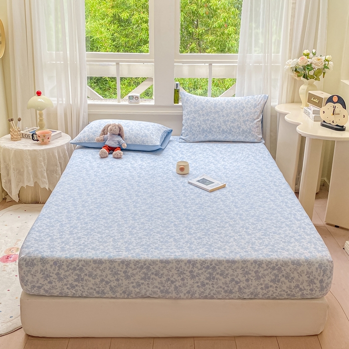 91家纺网 家纺一手货源 找家纺 朵朵家纺 2025新款超柔印花单床笠单品学生宿舍床垫保护套 床笠（床垫保护套可定制尺寸 ） 蓝色花园