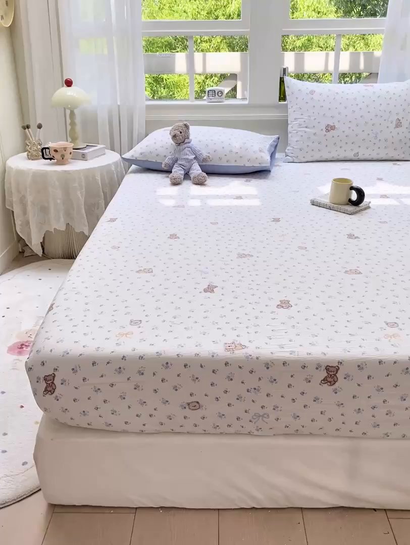 91家纺网 家纺一手货源 找家纺 朵朵家纺 2025新款超柔印花单床笠单品学生宿舍床垫保护套 床笠（床垫保护套可定制尺寸 ） 花町小能蓝