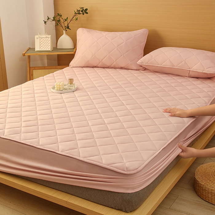 91家纺网 家纺一手货源 找家纺 小禹仔家纺 2025新款亲肤夹棉床笠 粉色