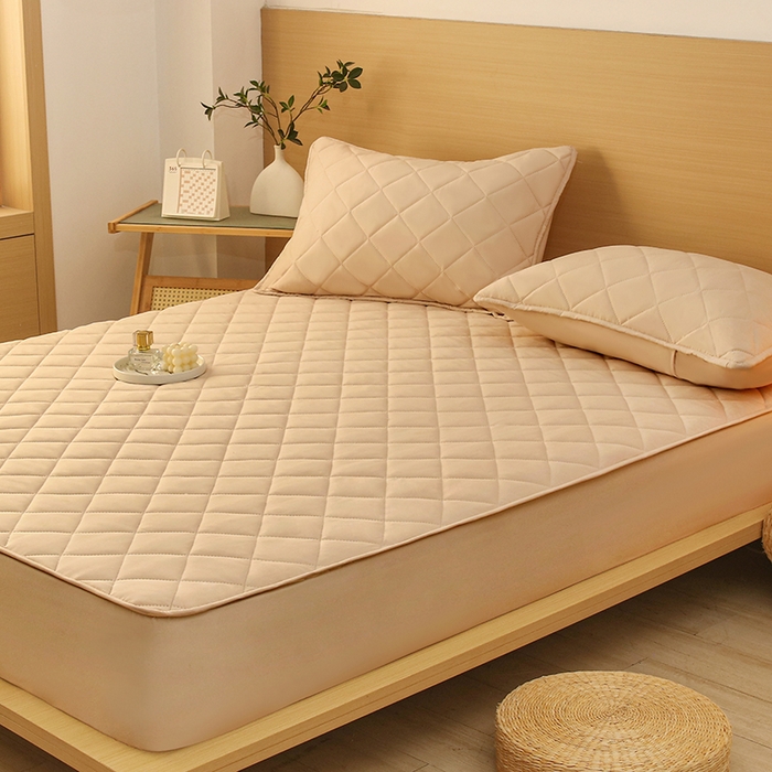 91家纺网 家纺一手货源 找家纺 小禹仔家纺 2025新款亲肤夹棉床笠 卡其色