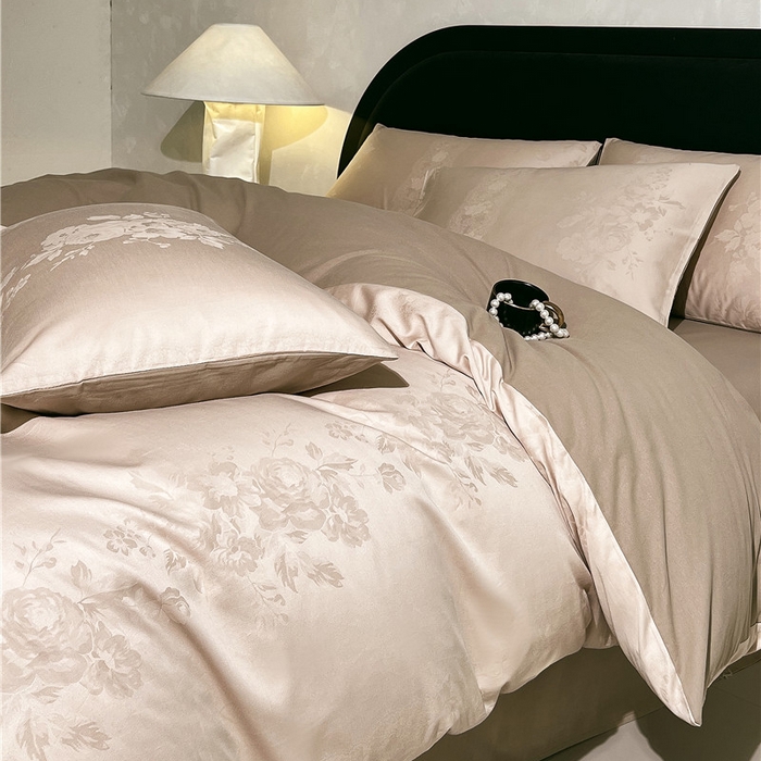 91家纺网 家纺一手货源 找家纺 琪格格纺织 2025新款50S贡缎大提花加厚全棉磨毛四件套 如梦花涧-雨棕