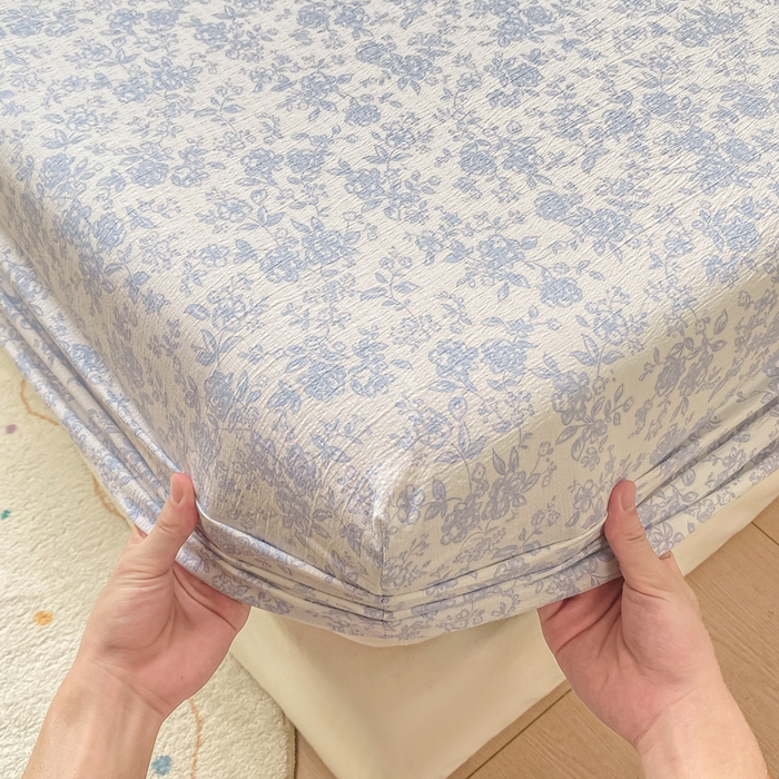 91家纺网 家纺一手货源 找家纺 朵朵家纺 2025新款超柔印花单床笠单品学生宿舍床垫保护套 床笠（床垫保护套可定制尺寸 ） 蓝色花园
