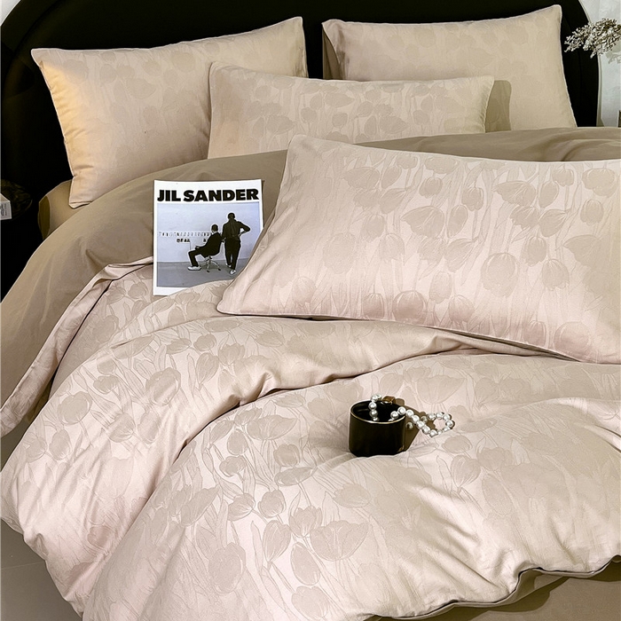 91家纺网 家纺一手货源 找家纺 琪格格纺织 2025新款50S贡缎大提花加厚全棉磨毛四件套 罗拉之梦-可可棕