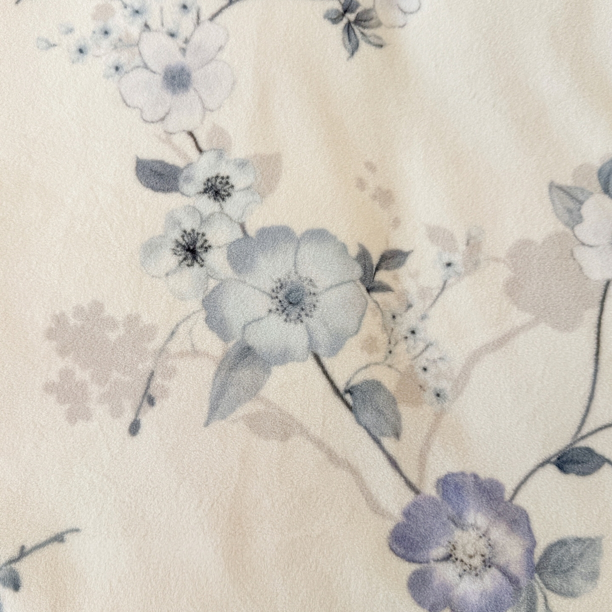 91家纺网 家纺一手货源 找家纺 LIFE.丽芙 2025秋冬新款A类牛奶绒加厚夹棉床笠+被套组合四件套 司藤