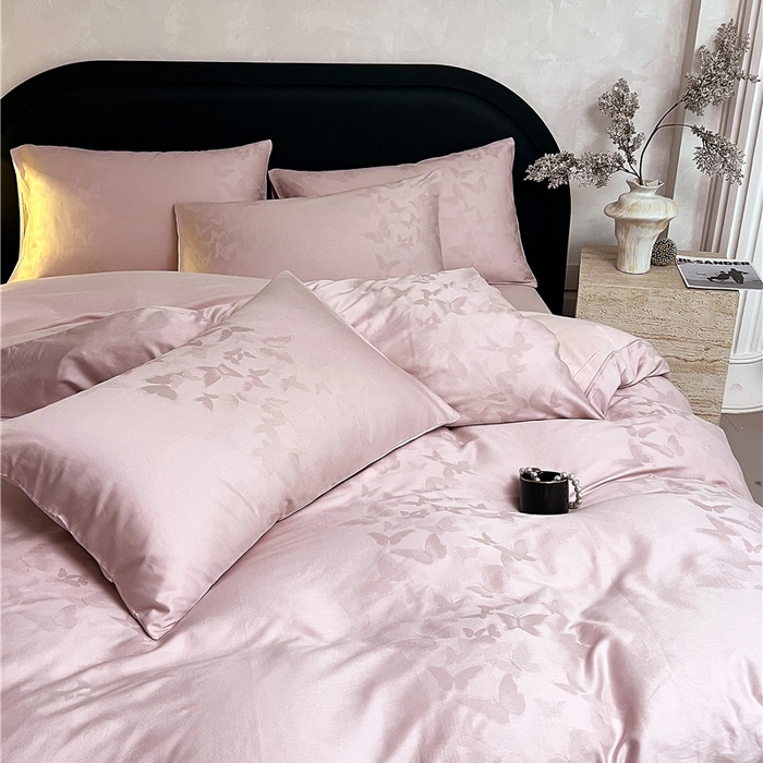 91家纺网 家纺一手货源 找家纺 琪格格纺织 2025新款50S贡缎大提花加厚全棉磨毛四件套 流光蝶影-粉紫