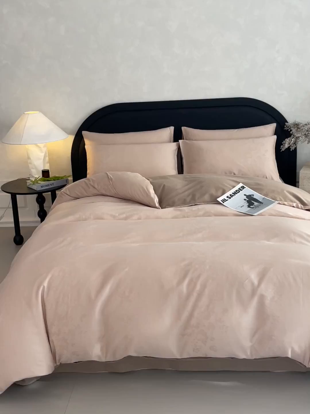 91家纺网 家纺一手货源 找家纺 琪格格纺织 2025新款50S贡缎大提花加厚全棉磨毛四件套 如梦花涧-雨棕