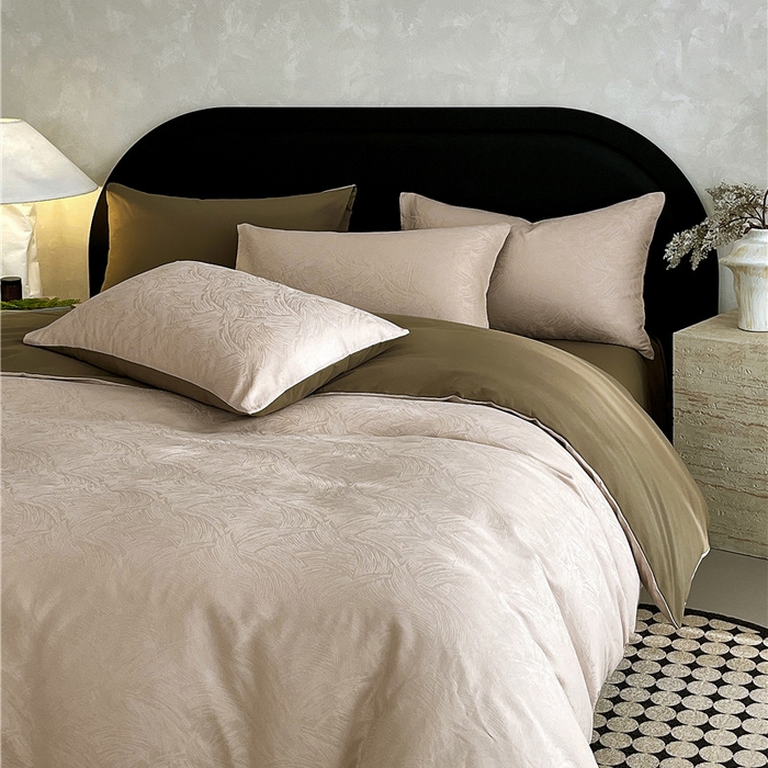 91家纺网 家纺一手货源 找家纺 琪格格纺织 2025新款50S贡缎大提花加厚全棉磨毛四件套 永恒韵律-咖