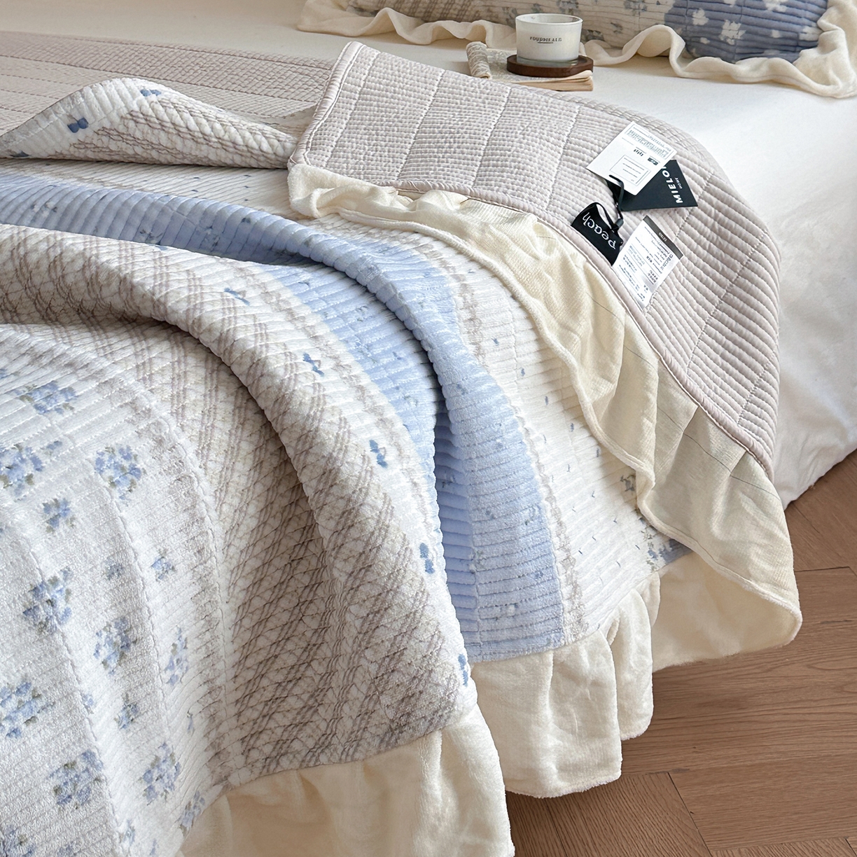 91家纺网 家纺一手货源 找家纺 桃心家居 2025新款韩版花边法式花卉碎花加厚牛奶绒多功能床盖单件单床盖床盖三件套单品 绒床盖-花边柠乐