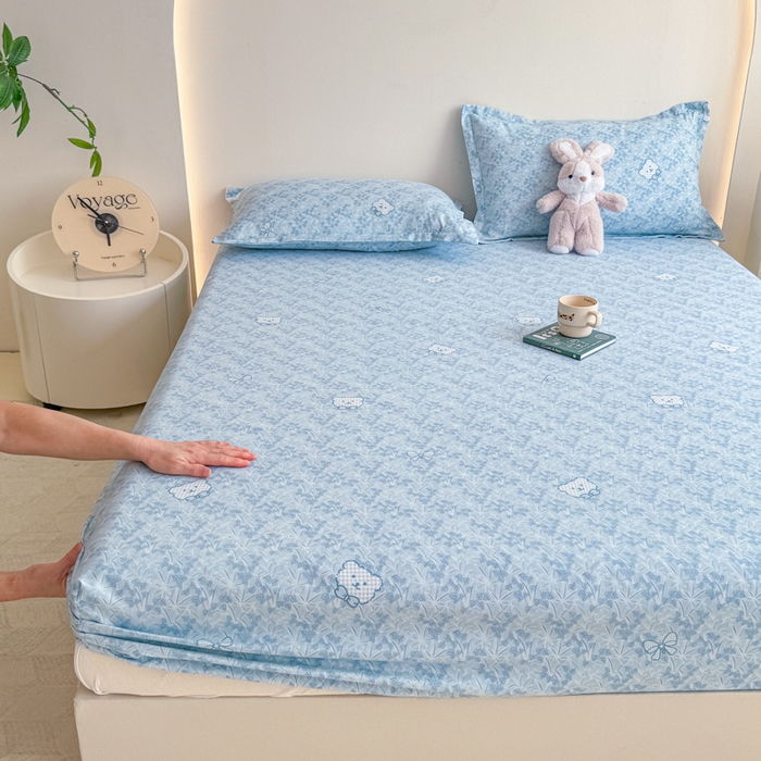 91家纺网 家纺一手货源 找家纺 梦舒阳 2025新款磨毛植物羊绒单床笠三件套单品床笠 小熊日记