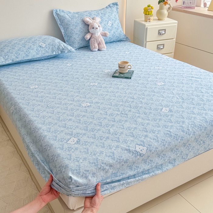 91家纺网 家纺一手货源 找家纺 梦舒阳 2025新款磨毛植物羊绒单床笠三件套单品床笠 小熊日记