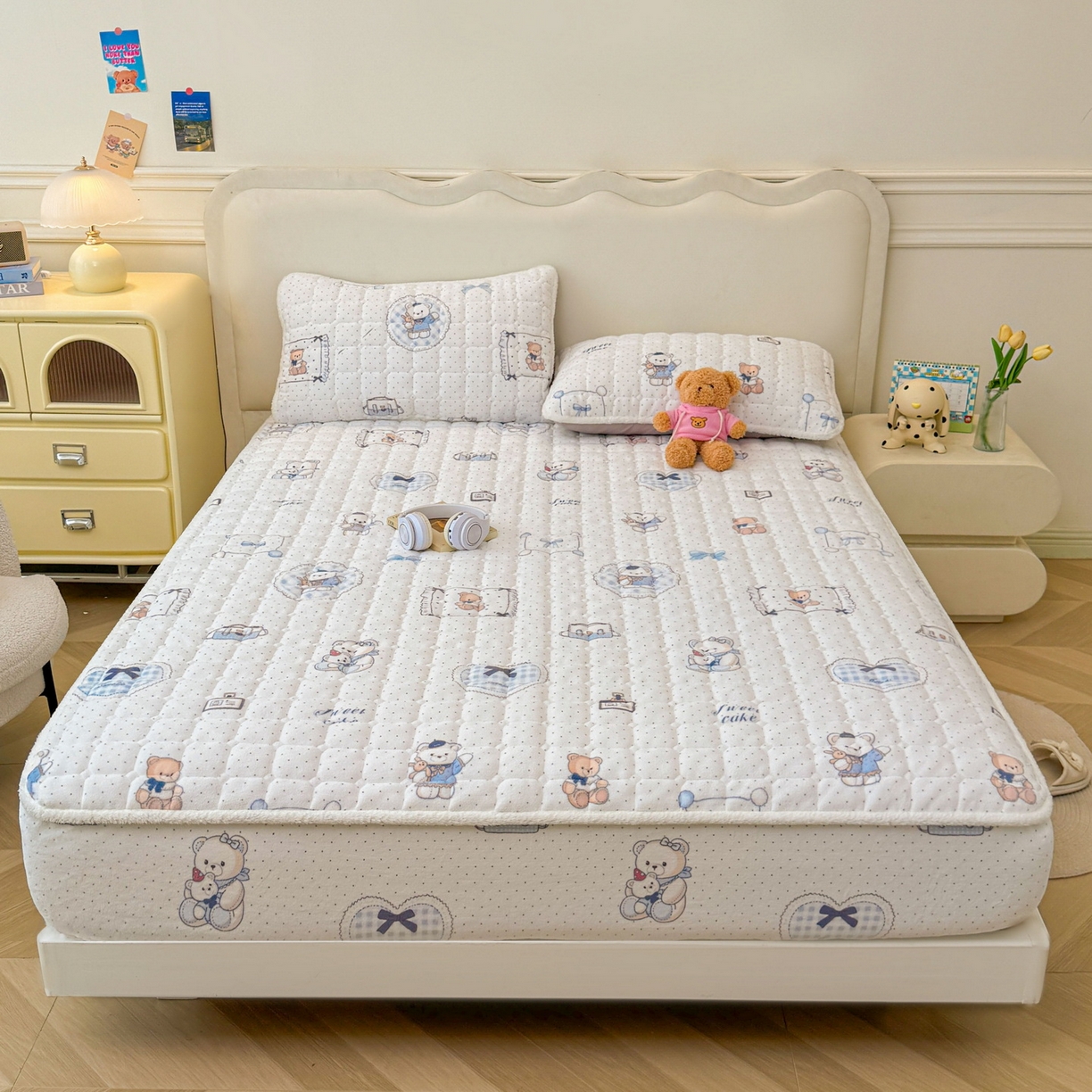 91家纺网 家纺一手货源 找家纺 LIFE.丽芙 2025秋冬新款A类牛奶绒加厚夹棉床笠+被套组合四件套 贝果宝贝