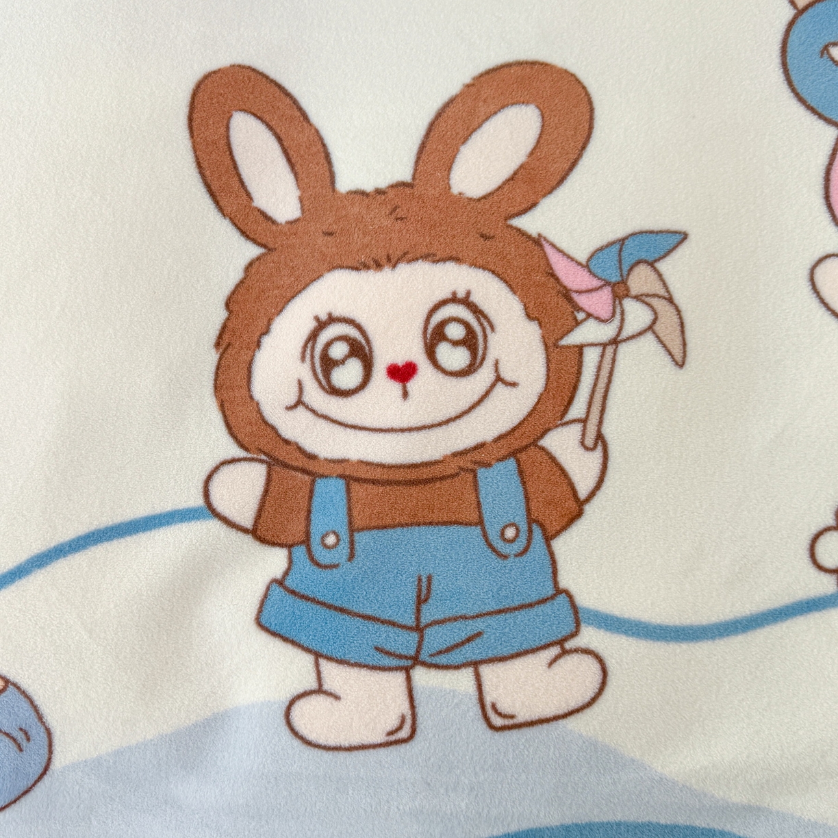 91家纺网 家纺一手货源 找家纺 LIFE.丽芙 2025秋冬新款A类牛奶绒加厚夹棉床笠+被套组合四件套 布布乐园