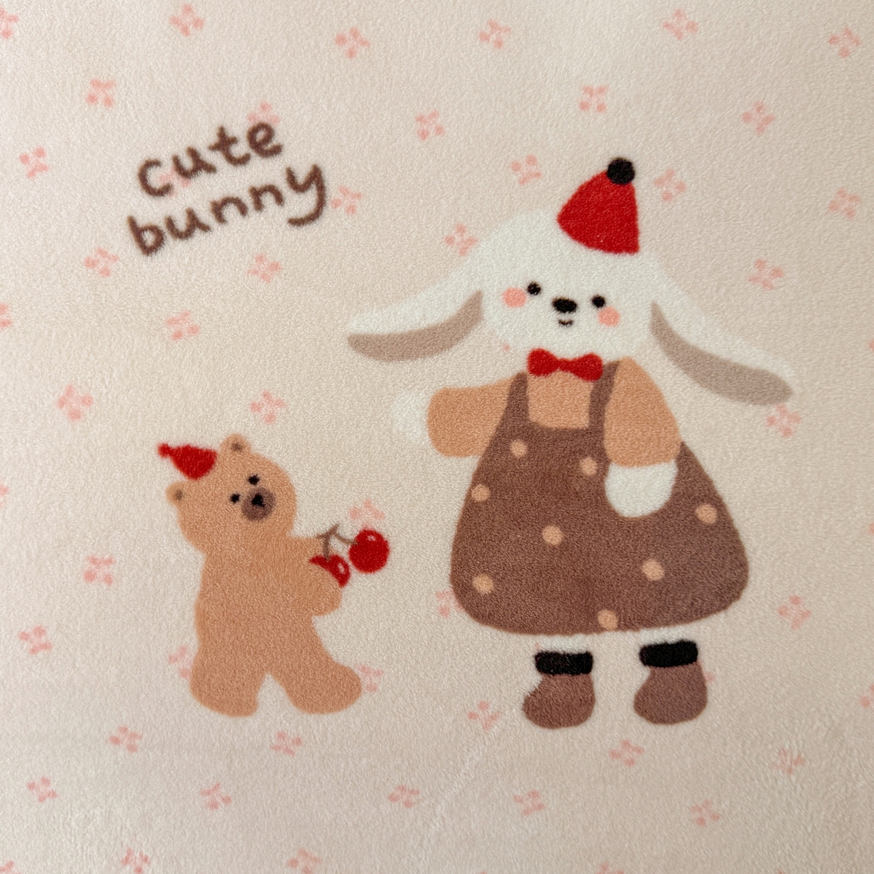 91家纺网 家纺一手货源 找家纺 LIFE.丽芙 2025秋冬新款A类牛奶绒加厚夹棉床笠+被套组合四件套 小伙伴