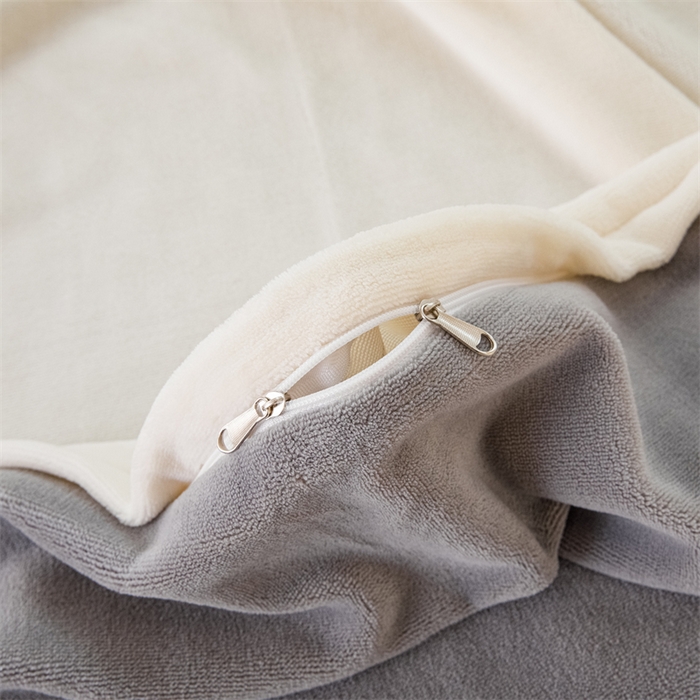 91家纺网 家纺一手货源 找家纺 锦罗绣 2025新款牛奶绒肌理纹单被套 米白拼灰