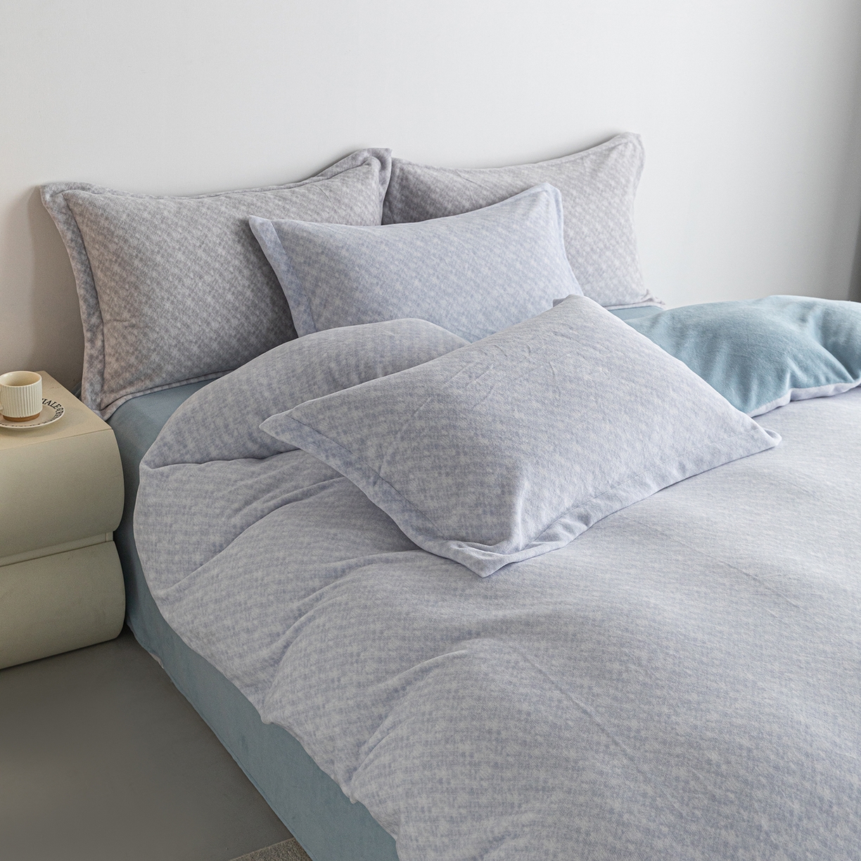 91家纺网 家纺一手货源 找家纺 锦罗绣 2025新款牛奶绒肌理纹单被套 肌理纹-蓝