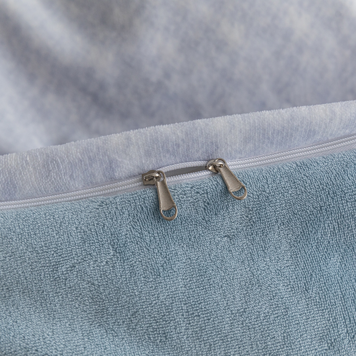 91家纺网 家纺一手货源 找家纺 锦罗绣 2025新款牛奶绒肌理纹单被套 肌理纹-蓝