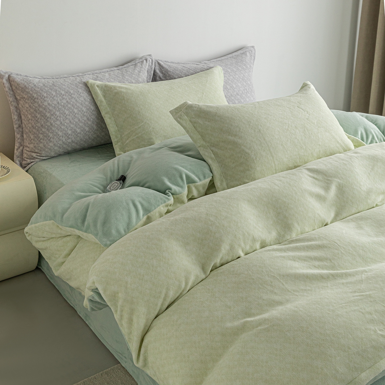 91家纺网 家纺一手货源 找家纺 锦罗绣 2025新款牛奶绒肌理纹单被套 肌理纹-绿