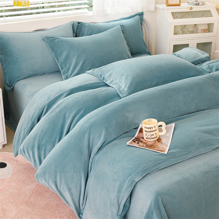 91家纺网 家纺一手货源 找家纺 锦罗绣 2025新款牛奶绒肌理纹单被套 繁星蓝