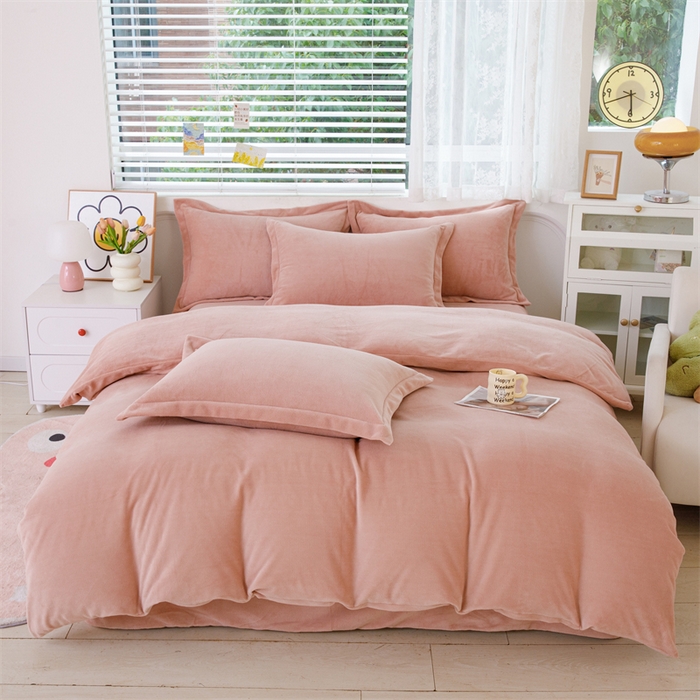 91家纺网 家纺一手货源 找家纺 锦罗绣 2025新款牛奶绒肌理纹单被套 暖橘